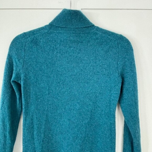 Charter Club Luxury 100% Cashmere Turtleneck Sweater in Teal Women's Sz XS - Picture 11 of 12